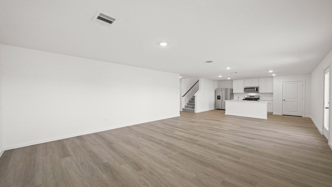 Representative unfurnished interior of a home built from the Dawson by D.R. Horton in Lexington Heights, Willis (Image 11).