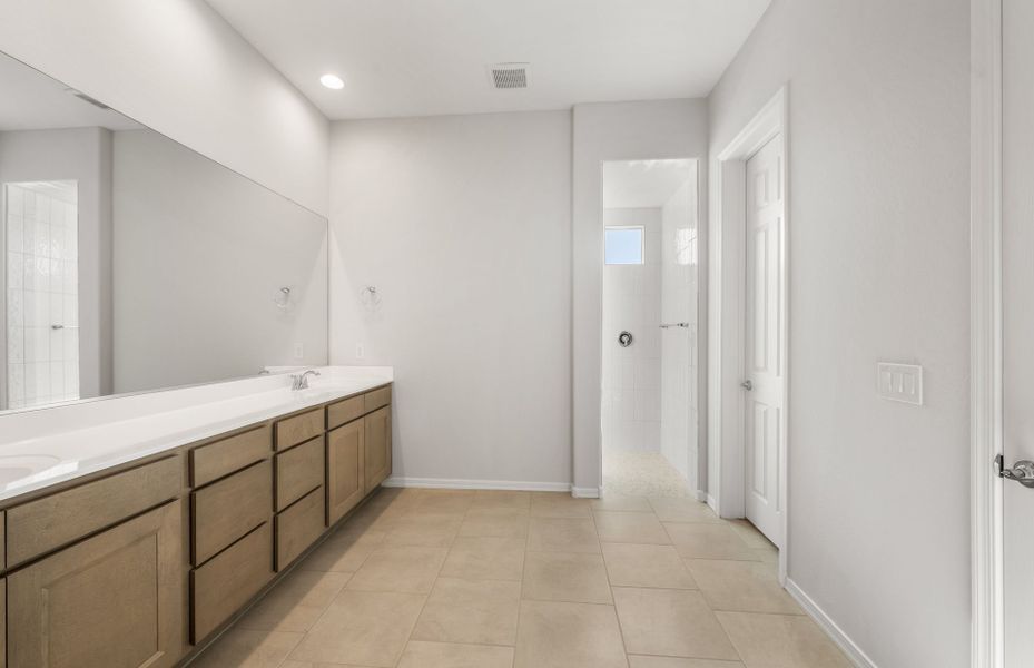 Furnished interior view inside a new home in Visara, Surprise (Image 15).