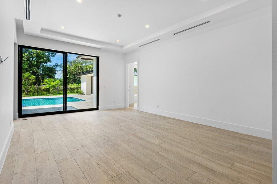 Spacious, unfurnished interior of a new home in , Delray Beach (Image 99).