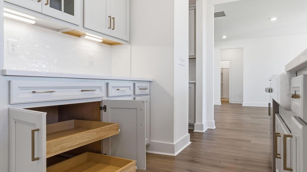 Furnished interior view inside a new home in Benjamin's Grove, Woodruff (Image 21).