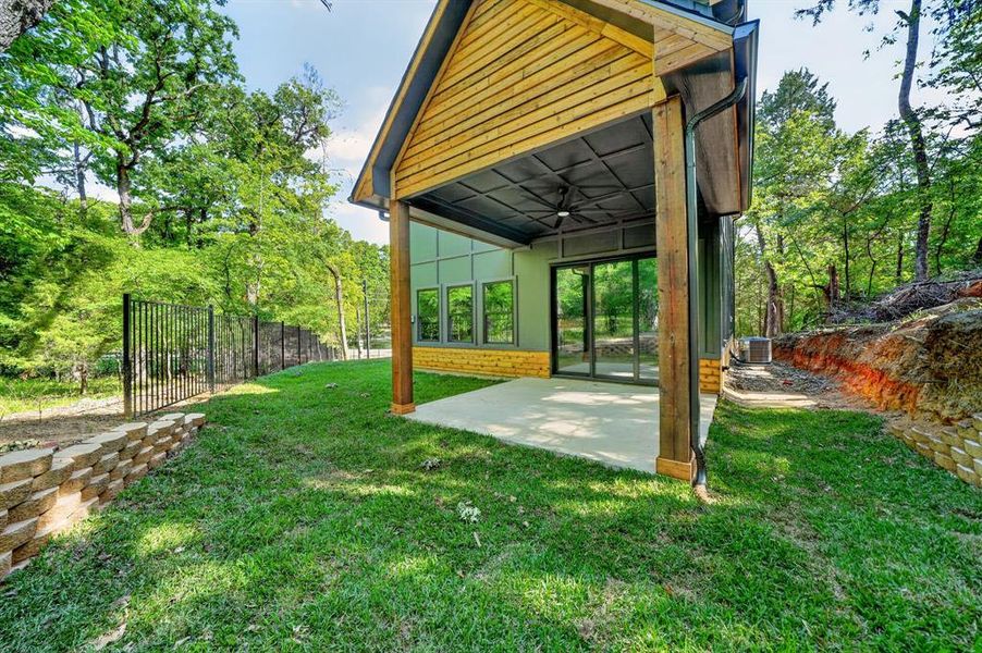 Exterior details and patio area of a home in , Mabank (Image 22). Exterior details and patio area of a home in , Mabank (Image 22).