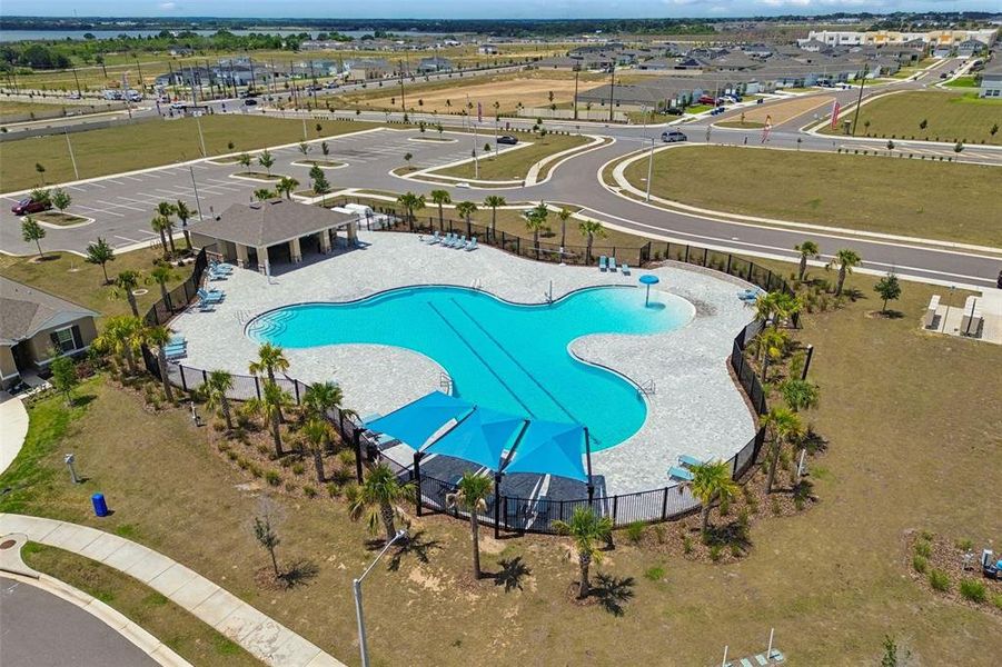 Community amenities in , Haines City (Image 69).