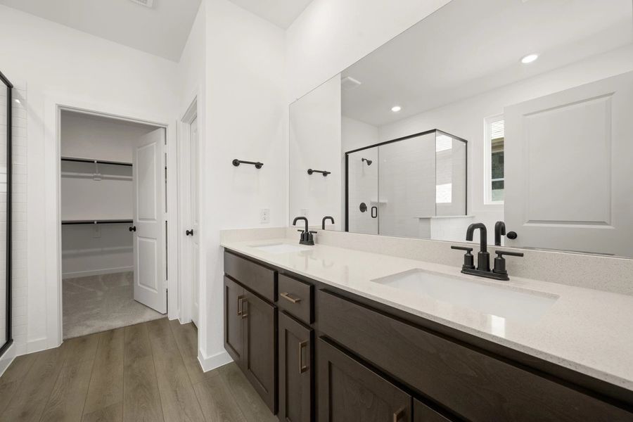 Primary Bathroom featuring the Oxford Collection