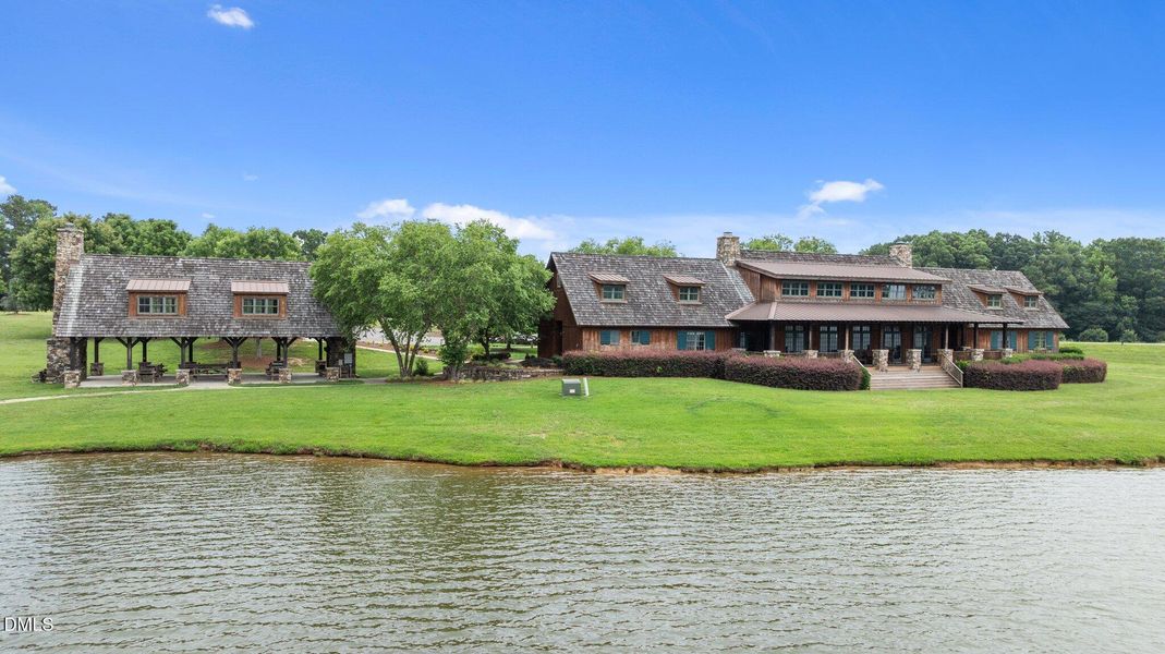 Hidden Lake Amenities (2)