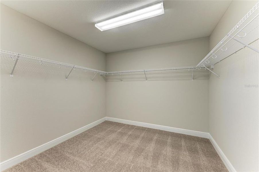 Spacious, unfurnished interior of a new home in Mirada, San Antonio (Image 18).