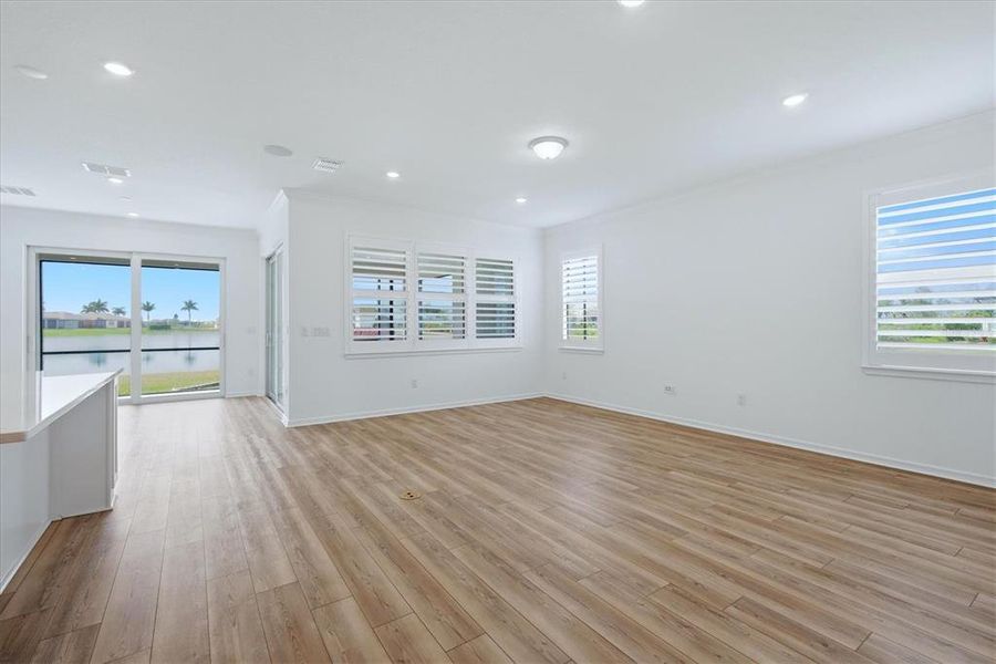 Spacious, unfurnished interior of a new home in , Parrish (Image 32).