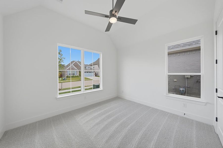 Spacious, unfurnished interior of a new home in Tavolo Park, Fort Worth (Image 18).