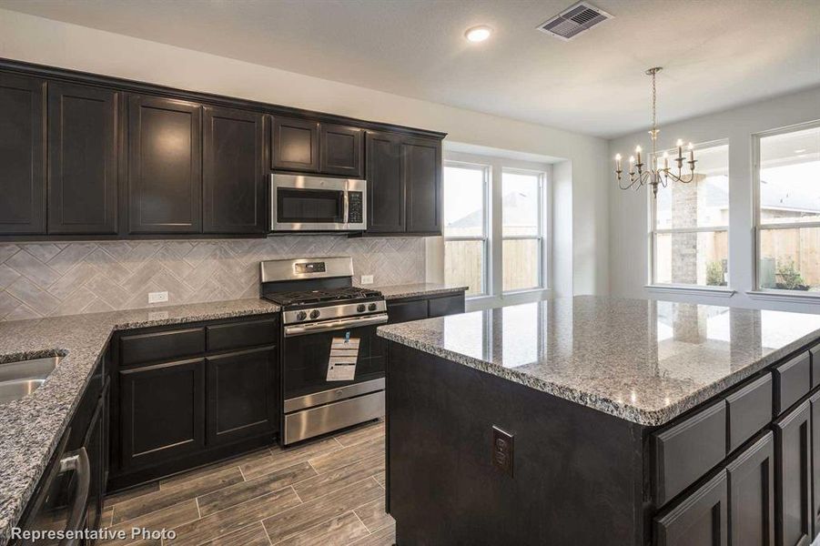 Image 14 of a home in Heartland.