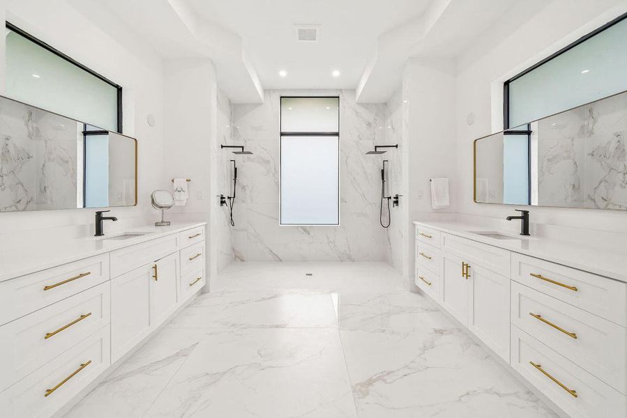 Primary Suite Bathroom Primary Suite Bathroom