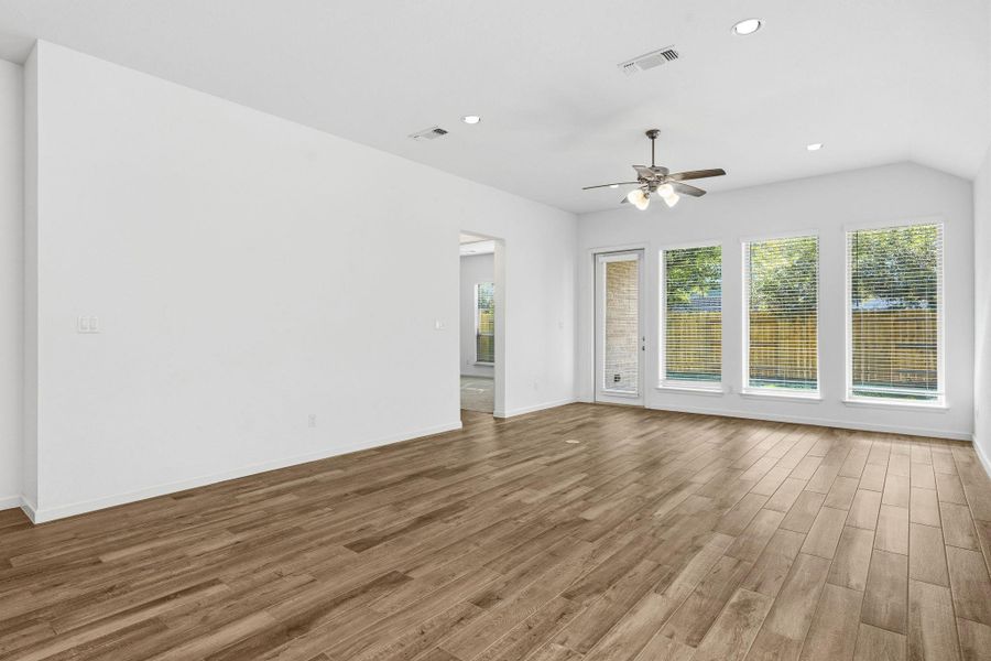 Spacious, unfurnished interior of a new home in , Georgetown (Image 21).