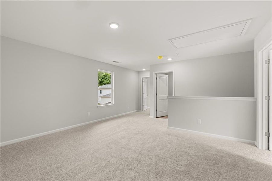 Spacious, unfurnished interior of a new home in Cedar Farms, Winder (Image 21).
