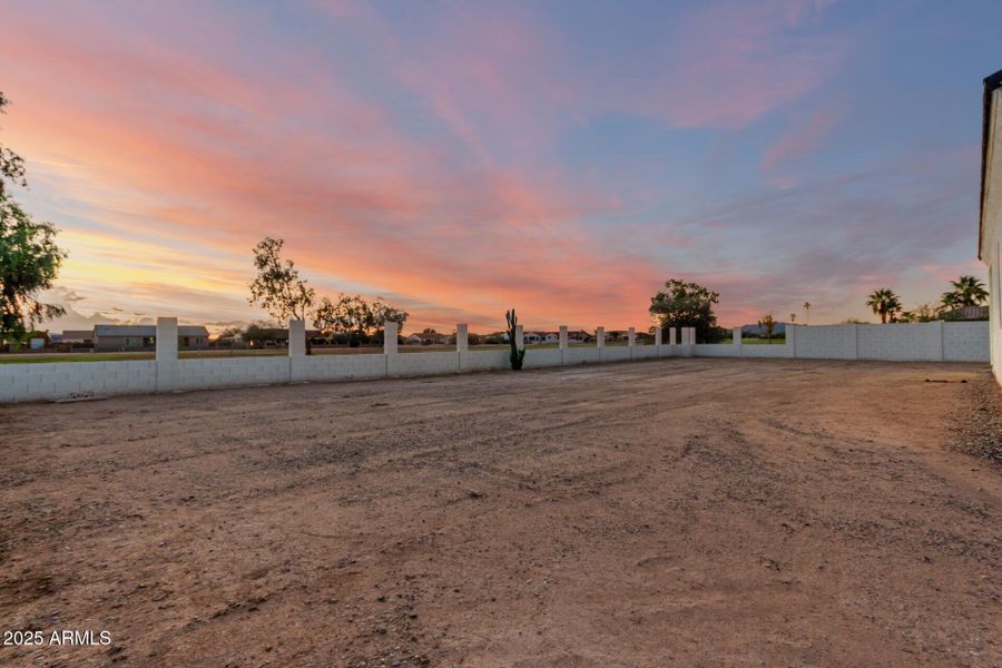 17-Country Club 17-Country Club