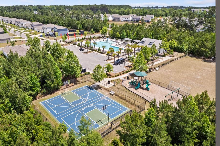 Community amenities in Bradford Pointe, Summerville (Image 41). Community amenities in Bradford Pointe, Summerville (Image 41).