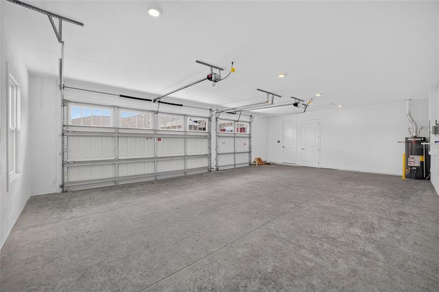 Spacious, unfurnished interior of a new home in , Ocala (Image 43). Spacious, unfurnished interior of a new home in , Ocala (Image 43).