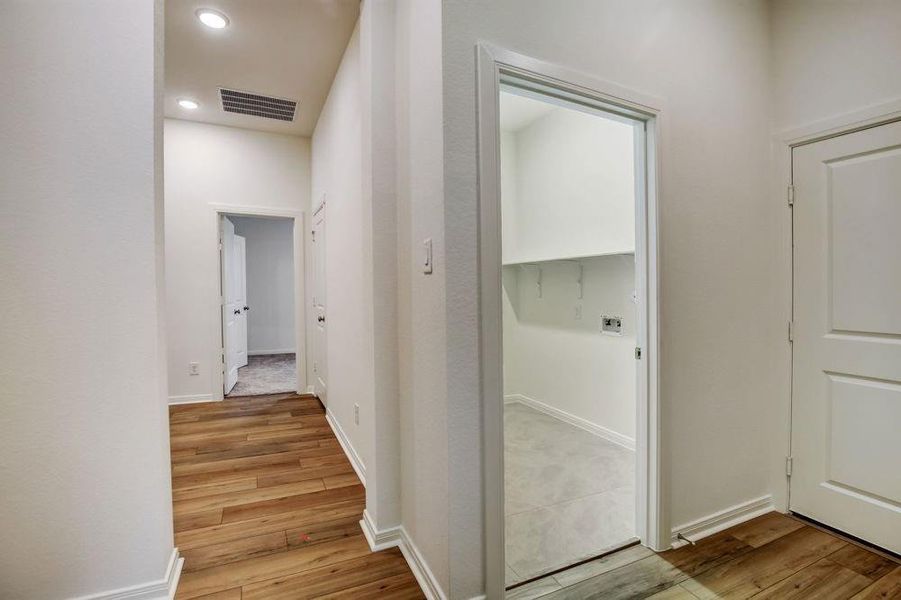 REPRESENTATIVE PHOTO - Photo does not represent actual home options and selection. Ask Sales consultant for specific selections. REPRESENTATIVE PHOTO - Photo does not represent actual home options and selection. Ask Sales consultant for specific selections.