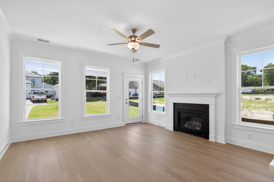 Spacious, unfurnished interior of a new home in Colleton Park, Aiken (Image 15). Spacious, unfurnished interior of a new home in Colleton Park, Aiken (Image 15).