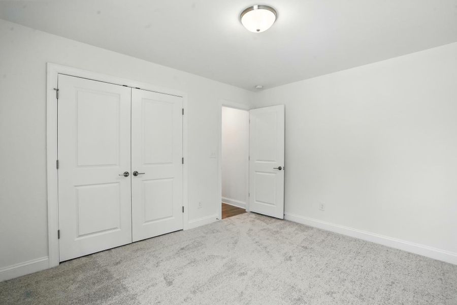 Spacious, unfurnished interior of a new home in Heritage - 55+ Community, Wesley Chapel (Image 34).