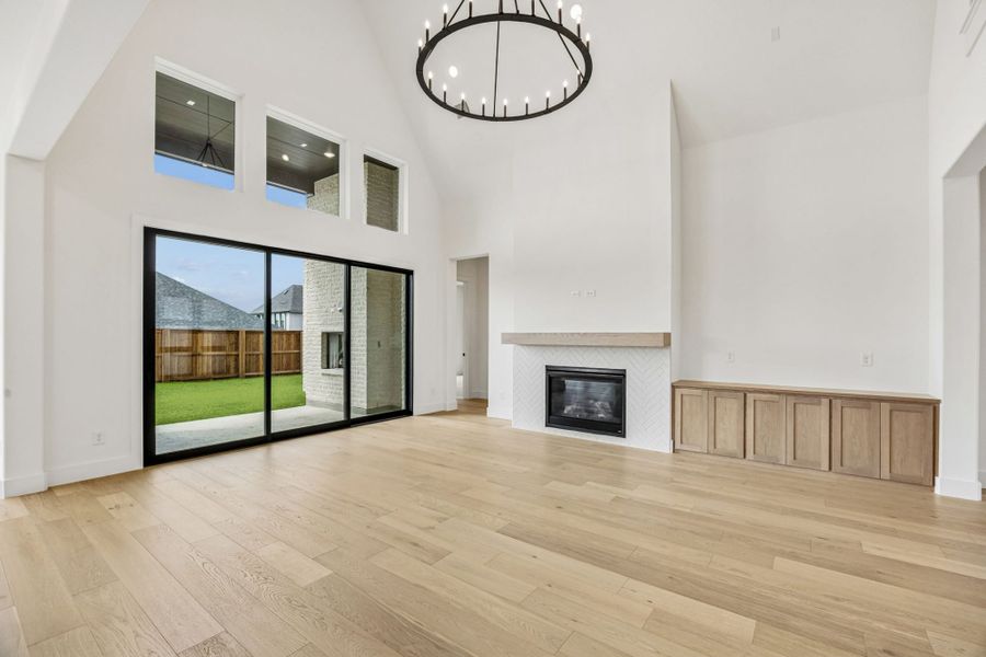 Spacious, unfurnished interior of a new home in The Parks at Wilson Creek, Celina (Image 23).