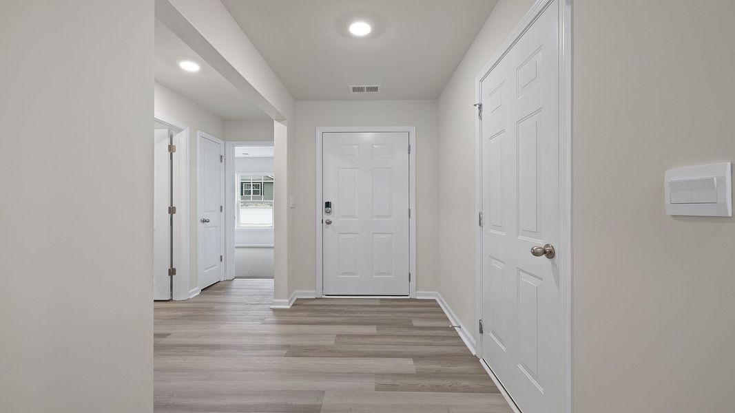 Spacious, unfurnished interior of a new home in Bentley Park, Greenwood (Image 19). Spacious, unfurnished interior of a new home in Bentley Park, Greenwood (Image 19).