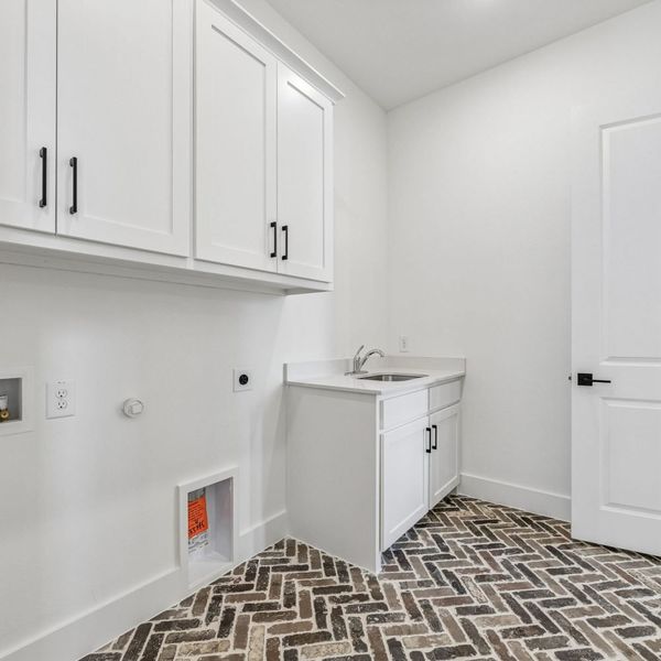 Furnished interior view inside a new home in The Parks at Wilson Creek, Celina (Image 34).