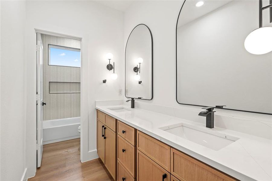 Furnished interior view inside a new home in , Dallas (Image 10).