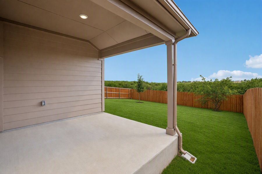 Exterior details and patio area of a home in Lisso, Pflugerville (Image 3).
