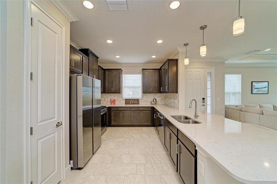 Furnished interior view inside a new home in Esplanade at Azario Lakewood Ranch, Lakewood Ranch (Image 18). Furnished interior view inside a new home in Esplanade at Azario Lakewood Ranch, Lakewood Ranch (Image 18).