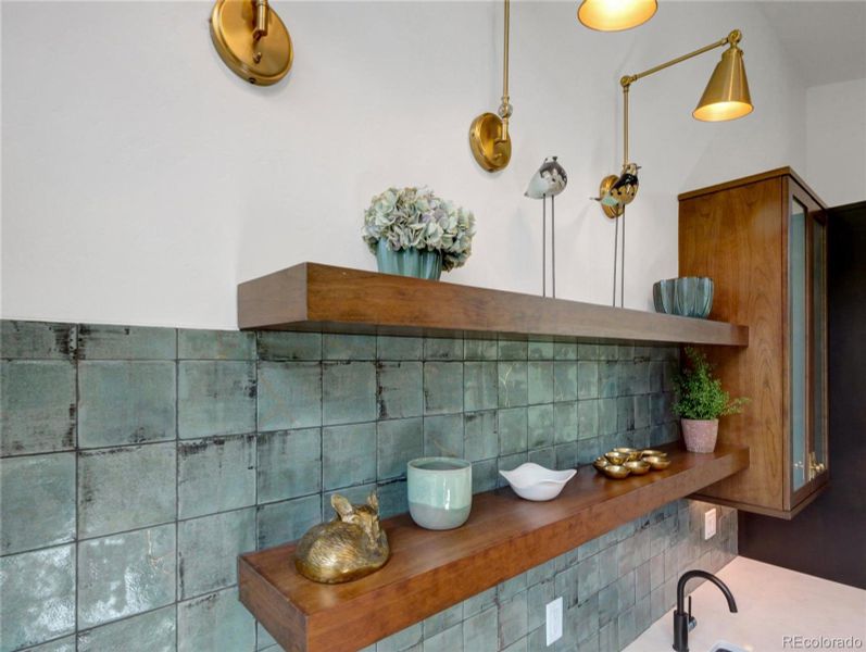 Furnished interior view inside a new home in , Silverthorne (Image 38).