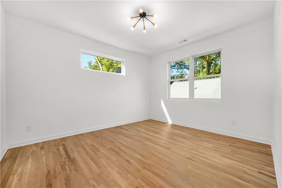 Spacious, unfurnished interior of a new home in , Atlanta (Image 27). Spacious, unfurnished interior of a new home in , Atlanta (Image 27).