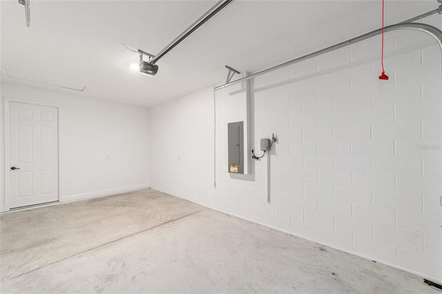 Spacious, unfurnished interior of a new home in On Top of the World Communities, Ocala (Image 20).