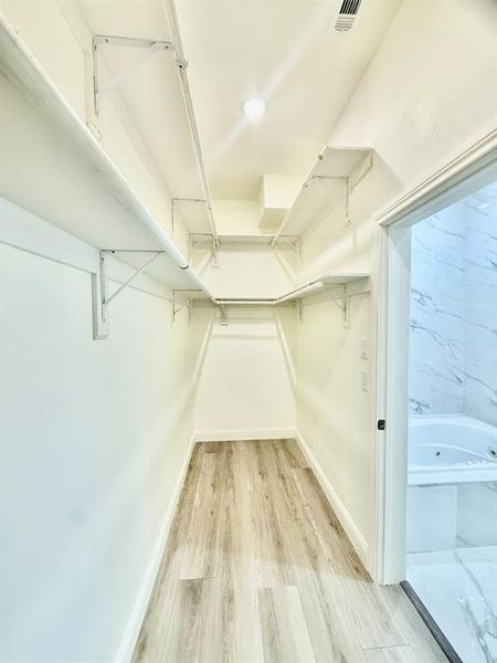 Image 40 of a home in . Image 40 of a home in .