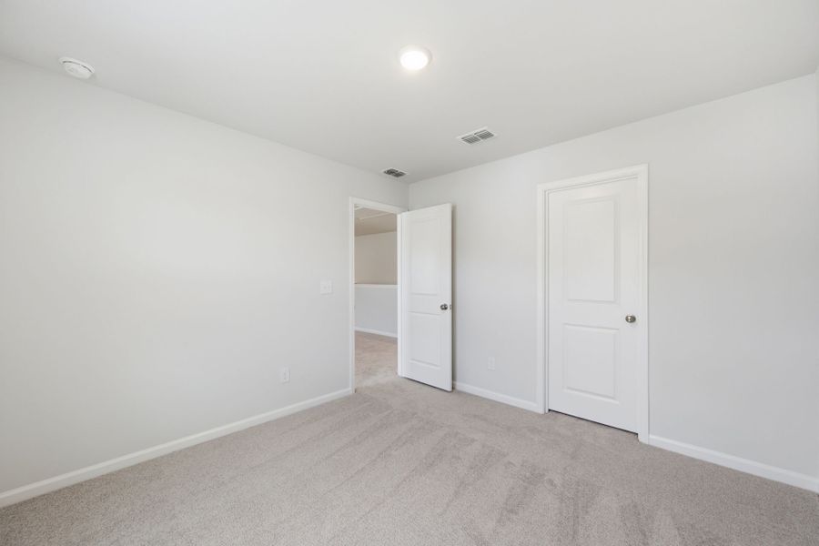 Spacious, unfurnished interior of a new home in Grand Arbor, Blythewood (Image 23).