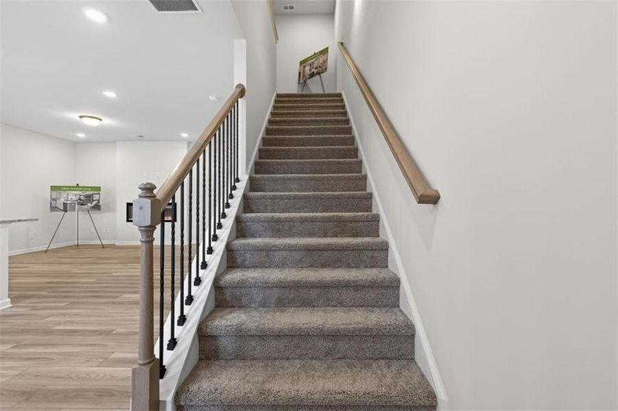 Spacious, unfurnished interior of a new home in Franklin Manor, Lawrenceville (Image 34).