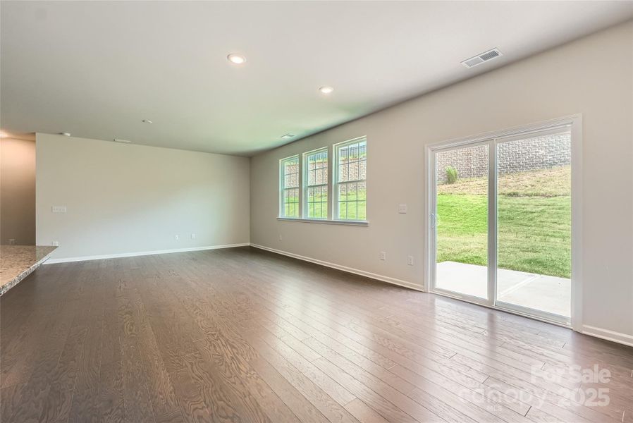 Breakfast Nook (example) Breakfast Nook (example)