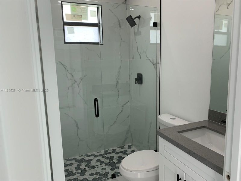 Image 21 of a home in .