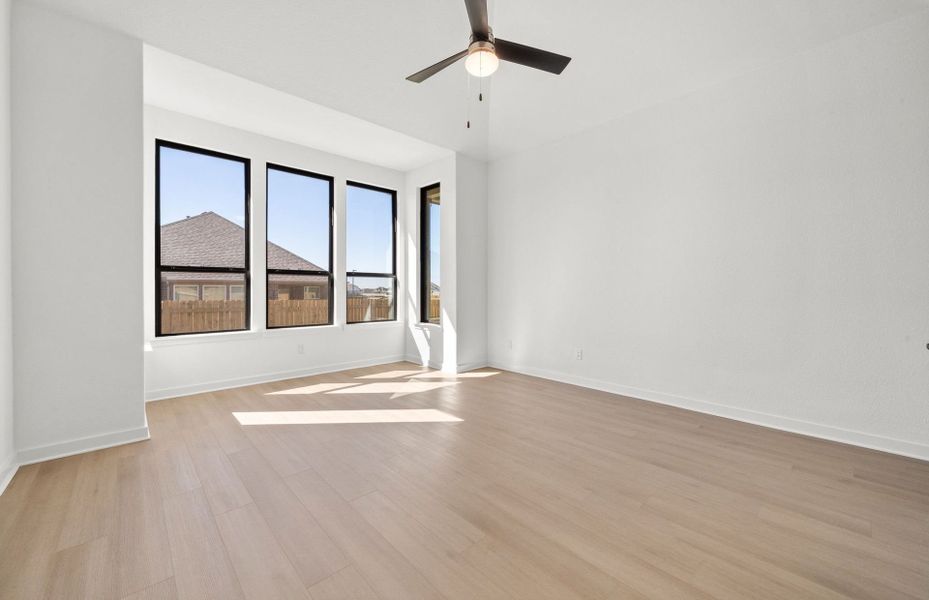 Representative unfurnished interior of a home built from the Azle by Pulte Homes in 6 Creeks, Kyle (Image 22).