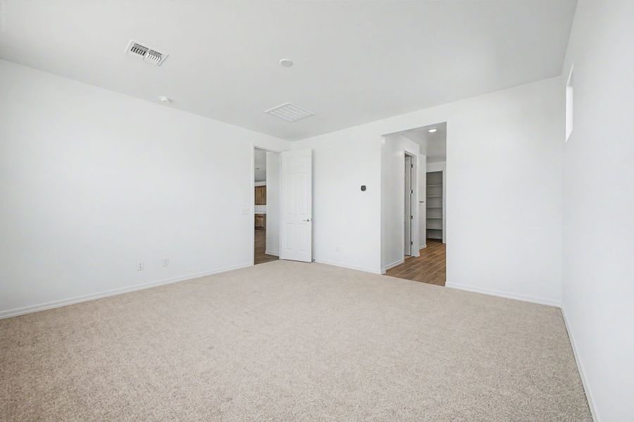 Spacious, unfurnished interior of a new home in White Tank Vistas, Waddell (Image 12). Spacious, unfurnished interior of a new home in White Tank Vistas, Waddell (Image 12).