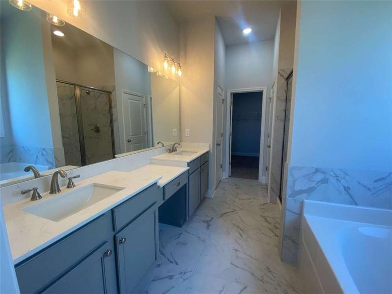 Furnished interior view inside a new home in , Jefferson (Image 8).