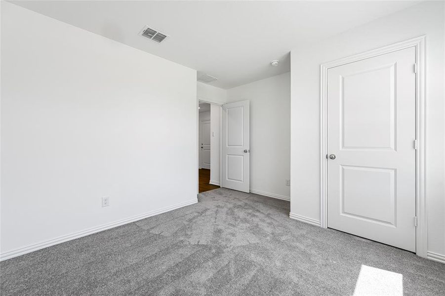 Spacious, unfurnished interior of a new home in River Ridge, Crandall (Image 16). Spacious, unfurnished interior of a new home in River Ridge, Crandall (Image 16).