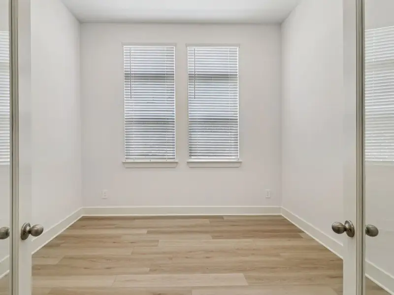 Spacious, unfurnished interior of a new home in Sagebrooke - Classic Series, San Antonio (Image 15).