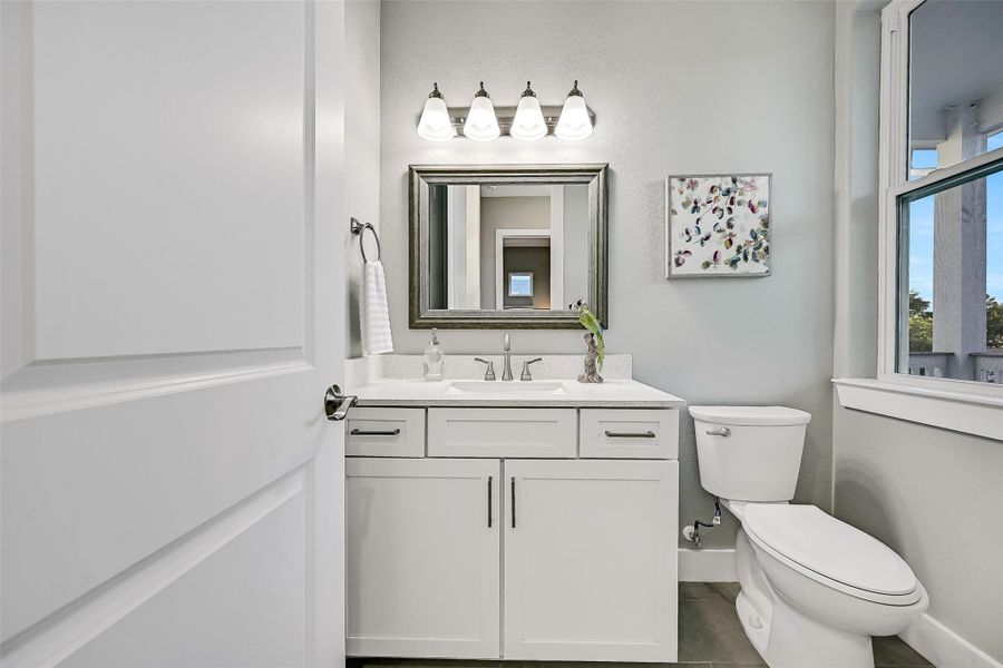 Furnished interior view inside a new home in , Galveston (Image 30).