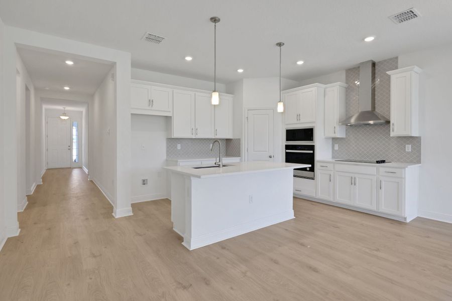 New Home in Winter Garden, FL.  - Slide 4