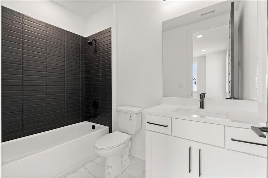 Furnished interior view inside a new home in , Alpharetta (Image 18).