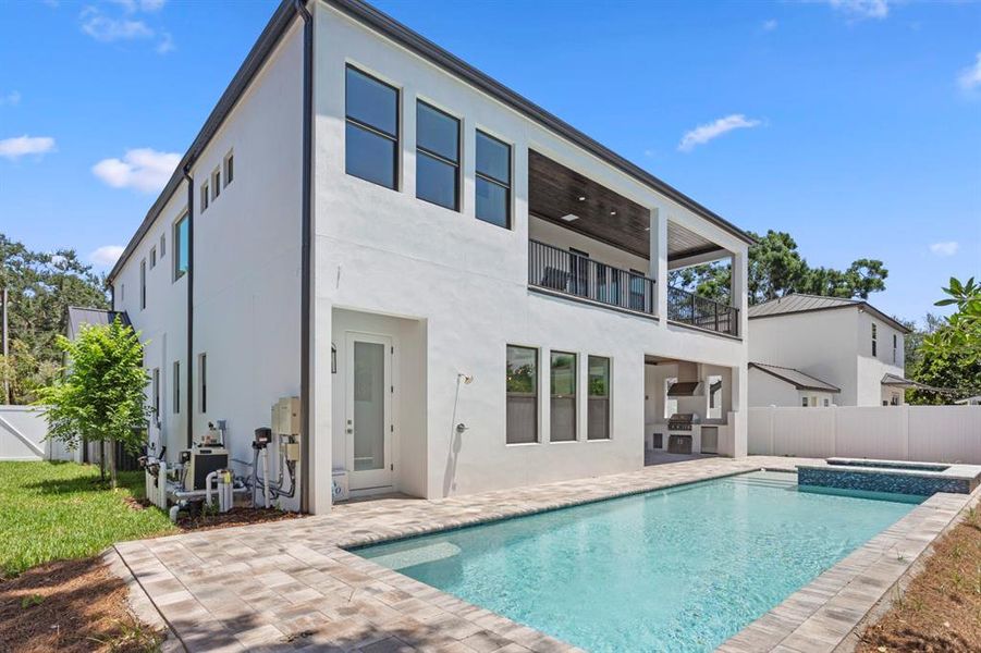 Front exterior of a new home in , Tampa, FL, highlighting curb appeal (Image 1). Front exterior of a new home in , Tampa, FL, highlighting curb appeal (Image 1).