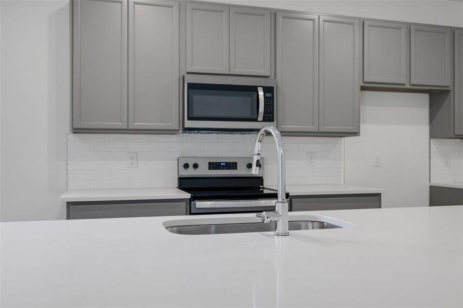 Close-up of interior finishes inside a home in Angeline, Land O' Lakes (Image 16).