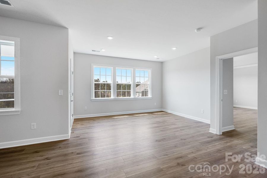 Spacious, unfurnished interior of a new home in Roselyn, Lancaster (Image 24). Spacious, unfurnished interior of a new home in Roselyn, Lancaster (Image 24).