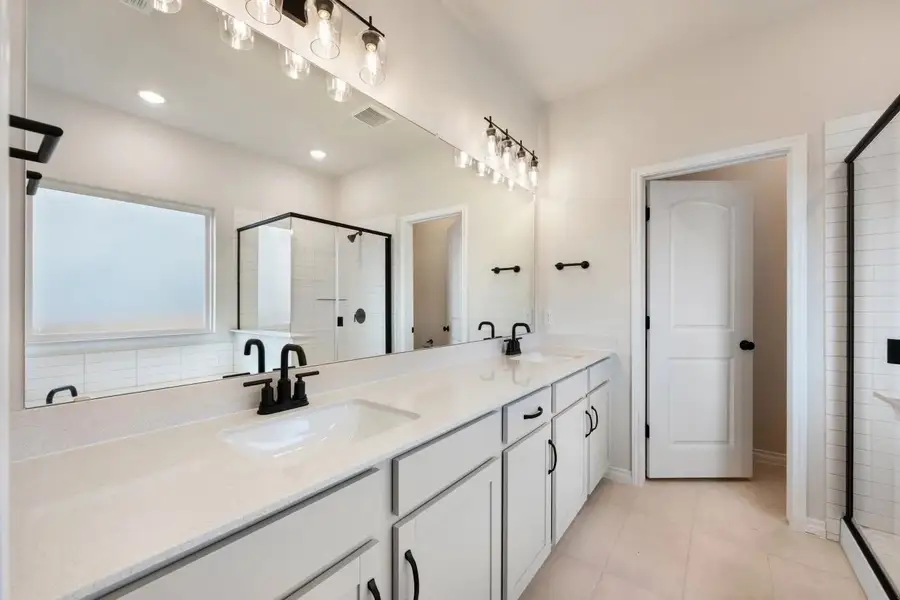 Furnished interior view inside a new home in Lariat, Liberty Hill (Image 8).