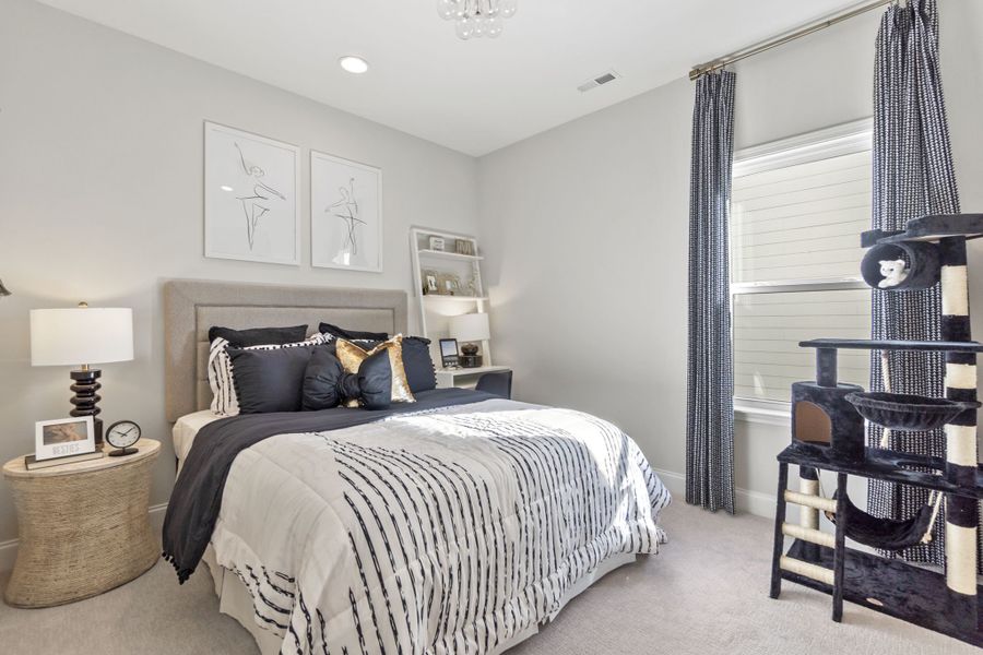 Representative furnished interior of a home built from the Somerset by Taylor Morrison in River Falls, Tega Cay (Image 32).