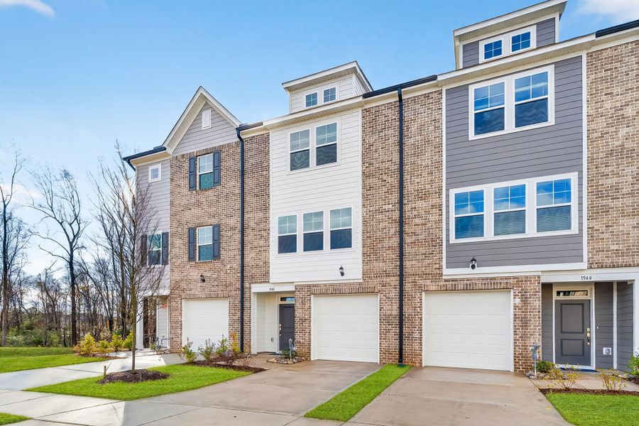 Fuquay Varina, NC New Home. - Slide 4 Fuquay Varina, NC New Home. - Slide 4