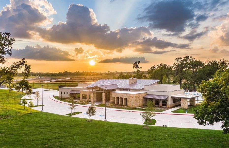 Amenity Center